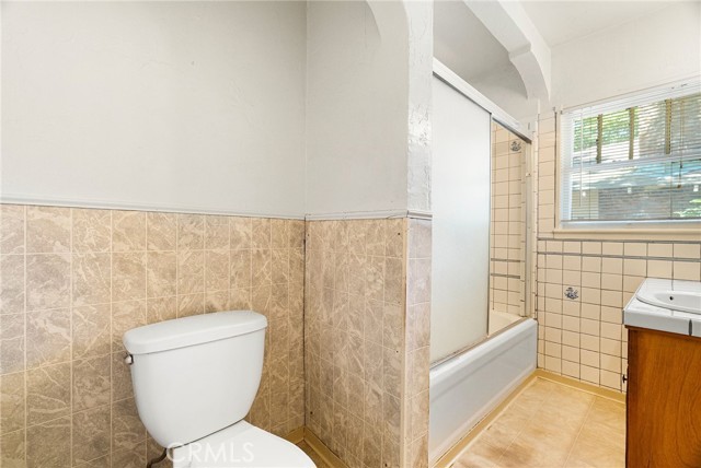148 W 8th Avenue, Chico CA: https://media.crmls.org/medias/1686a749-4d76-43bc-8c28-a3ba6f883029.jpg