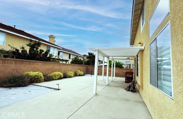 Detail Gallery Image 17 of 19 For 5432 Wrench Ct, Lakewood,  CA 90712 - 4 Beds | 3 Baths
