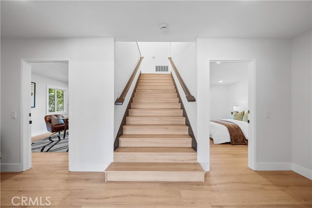 2838 Lambert Drive, Los Angeles CA: https://media.crmls.org/medias/1687bcbd-d022-4d35-9325-596d6a546844.jpg