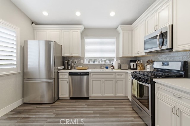 Detail Gallery Image 19 of 56 For 628 Crater, Modesto,  CA 95351 - 4 Beds | 2/1 Baths