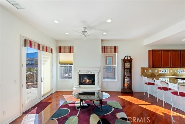 Image 11 of 42 For 23984 Four Corners Court