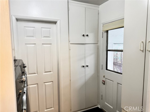 Detail Gallery Image 30 of 69 For 19523 Friar, Tarzana,  CA 91335 - 3 Beds | 2 Baths