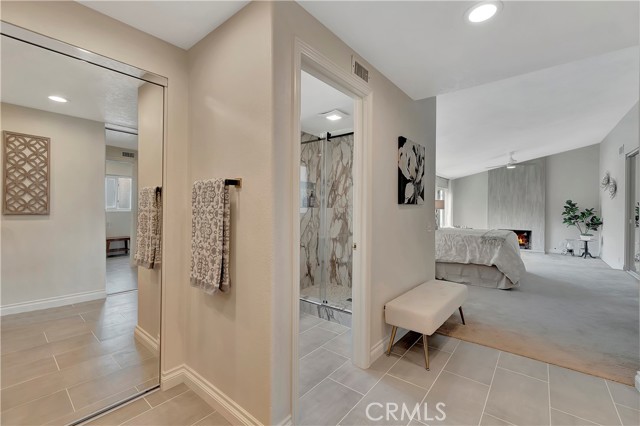 22471 Rippling Brook, Lake Forest CA: https://media.crmls.org/medias/16899b44-79d7-4a12-87da-6fb764eee99f.jpg