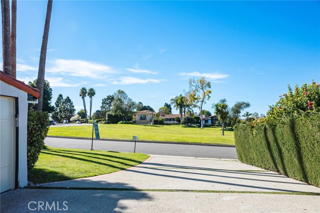 106 Coronel Plaza, Palos Verdes Estates, California 90274, 3 Bedrooms Bedrooms, ,2 BathroomsBathrooms,Residential,Sold,Coronel,SB22022561