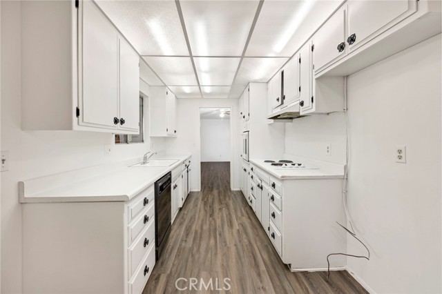 1258 Turquoise, Hemet CA: https://media.crmls.org/medias/168a4e98-0f1b-43ed-96c4-db51fe1d0f9f.jpg