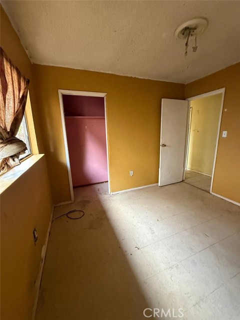 Detail Gallery Image 13 of 29 For 1311 W 1st St, Merced,  CA 95341 - 4 Beds | 2 Baths
