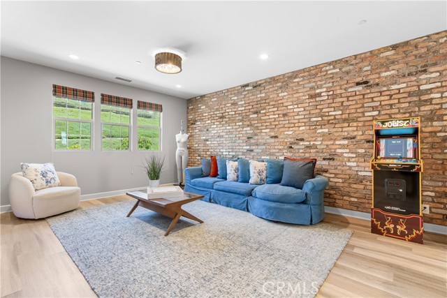 Detail Gallery Image 33 of 75 For 20 Entonar Rd, Rancho Mission Viejo,  CA 92694 - 4 Beds | 4/1 Baths