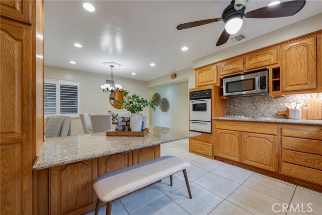 7390 Blackhawk Circle, Buena Park CA: https://media.crmls.org/medias/168bdefa-4210-4796-97cc-ceb88e32dd1d.jpg