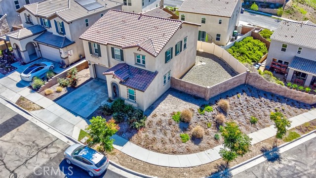 Detail Gallery Image 6 of 42 For 24584 Acadia, Corona,  CA 92883 - 4 Beds | 3 Baths