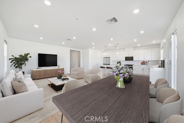 Detail Gallery Image 10 of 36 For 3217 E Avenue J-4, Lancaster,  CA 93535 - 3 Beds | 2 Baths