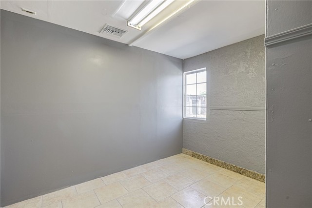 3149 E S Avenue, Palmdale CA: https://media.crmls.org/medias/168d334e-9f99-4880-a617-776ed5f2be8c.jpg