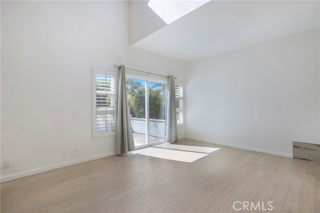 Detail Gallery Image 9 of 38 For 552 Cypress a,  Laguna Beach,  CA 92651 - 2 Beds | 2 Baths