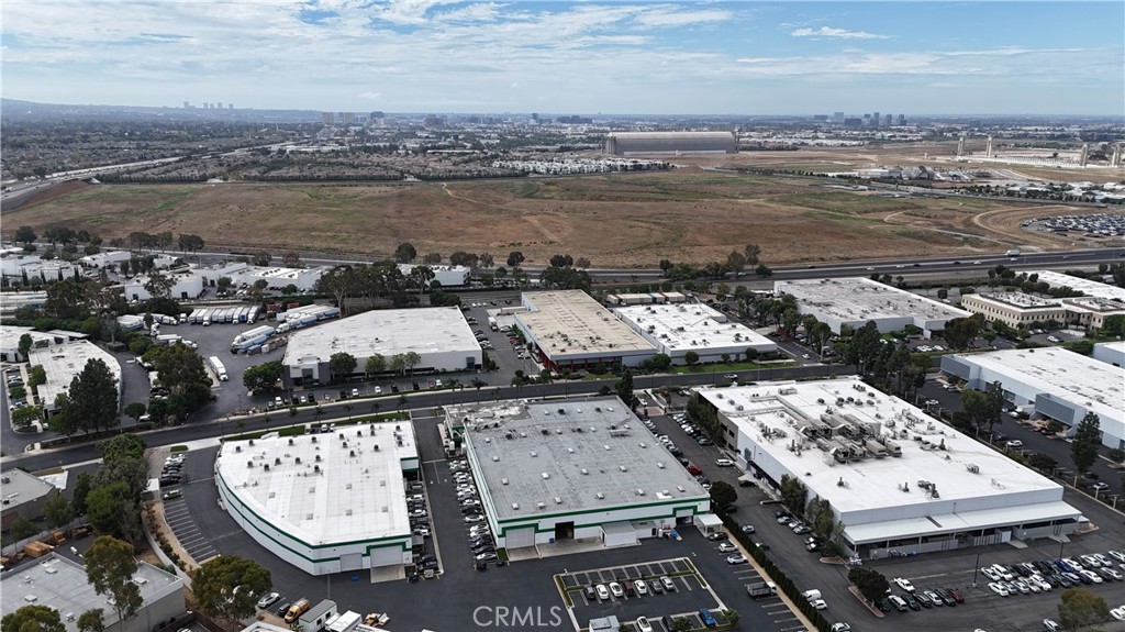 MLS #OC25252957 image #36