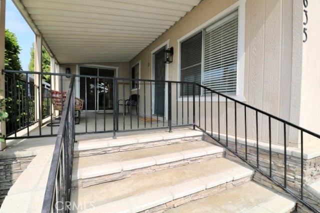 635 Shadow Lake Avenue, Brea CA: https://media.crmls.org/medias/168ec6fe-ffd3-4de1-8f45-877a684a1463.jpg
