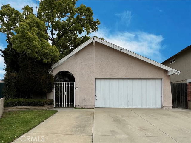 Detail Gallery Image 1 of 26 For 11660 Tarawa St, Cypress,  CA 90630 - 4 Beds | 3 Baths