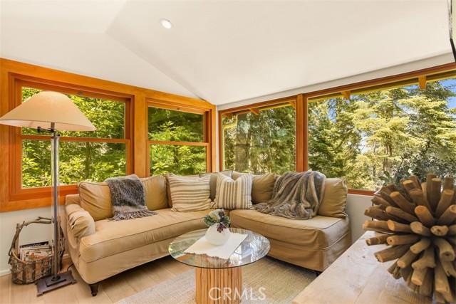 433 Milburn Road, Lake Arrowhead CA: https://media.crmls.org/medias/168fb010-86a6-465e-80b3-efc6274f2e4b.jpg