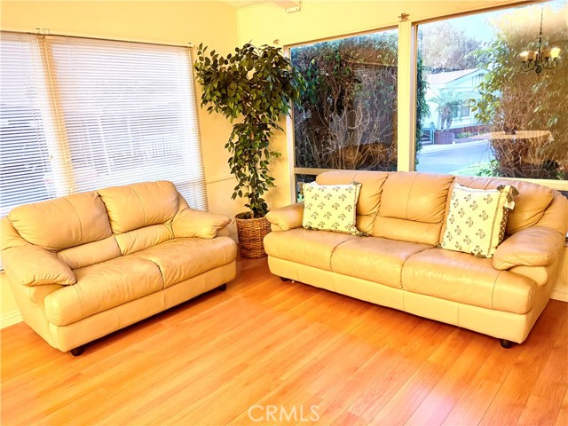 Detail Gallery Image 29 of 40 For 1919 W Coronet Ave #9,  Anaheim,  CA 92801 - 3 Beds | 2 Baths