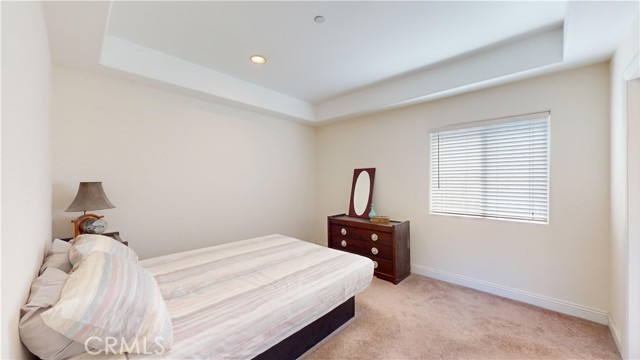 Detail Gallery Image 30 of 49 For 11054 Plainview Ave, Tujunga,  CA 91042 - 5 Beds | 3/1 Baths