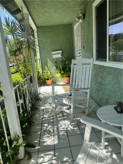 10537 Richlee Avenue, South Gate CA: https://media.crmls.org/medias/16913abc-f817-4c47-88e9-3d9404a50701.jpg
