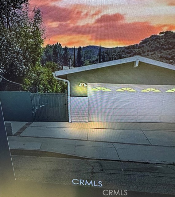 Front Image Thumbnail for CRSR26153125