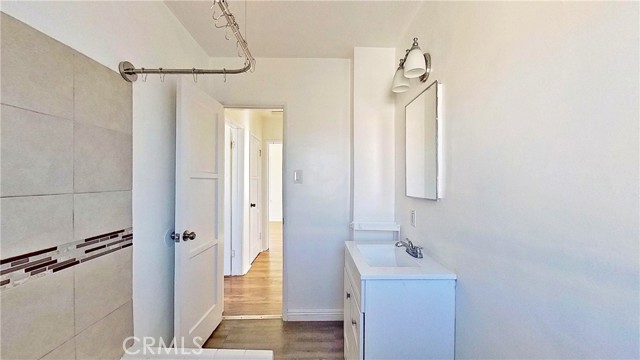 Detail Gallery Image 10 of 31 For 4223 W 169th St, Lawndale,  CA 90260 - 2 Beds | 1 Baths