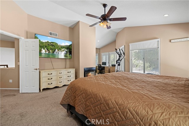 Detail Gallery Image 28 of 58 For 28711 Howard Marrie Ct, Saugus,  CA 91390 - 4 Beds | 3 Baths