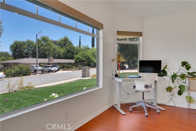 Detail Gallery Image 30 of 49 For 406 Eucalyptus Dr, Redlands,  CA 92373 - 3 Beds | 2 Baths