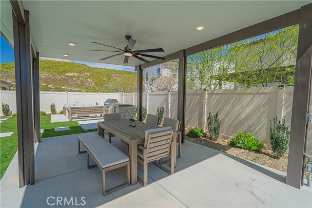 Detail Gallery Image 46 of 58 For 29768 Camino La Perdiz, Valencia,  CA 91354 - 5 Beds | 5 Baths