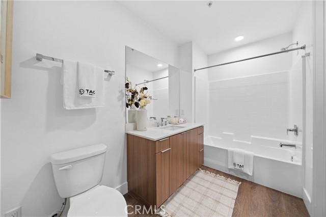 Detail Gallery Image 13 of 44 For 709 E Walnut St #318,  Pasadena,  CA 91101 - 0 Beds | 1 Baths