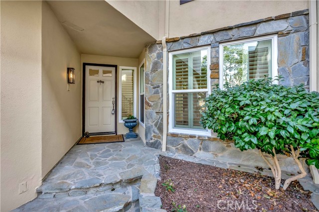 Detail Gallery Image 3 of 47 For 19462 Ironwood Ln, Huntington Beach,  CA 92648 - 3 Beds | 2/1 Baths