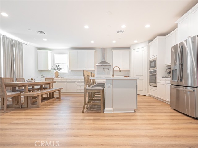 Detail Gallery Image 7 of 45 For 32085 Deardoff St, Menifee,  CA 92584 - 5 Beds | 3 Baths