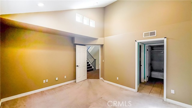 10623 Moorpark photo 25