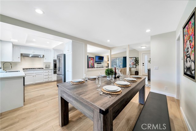 Detail Gallery Image 19 of 44 For 2809 Olive Ln, Santa Ana,  CA 92706 - 4 Beds | 2 Baths