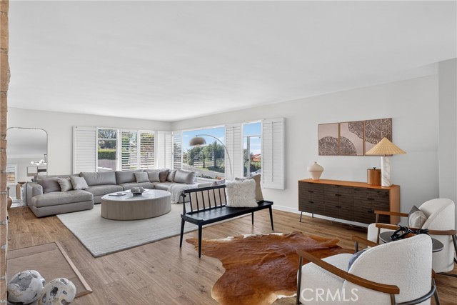 760 Via Del Monte, Palos Verdes Estates CA: https://media.crmls.org/medias/1696ab83-7605-444a-ad50-edccdf11b09e.jpg