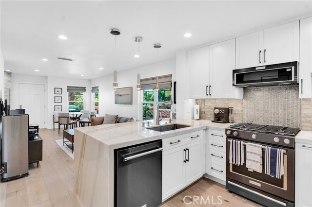 3331 Holly Grove Street photo 8
