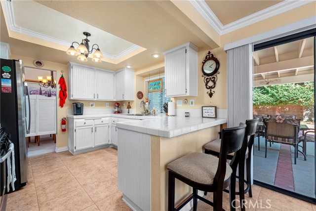 Detail Gallery Image 13 of 44 For 40512 Palmas Ct, Palmdale,  CA 93551 - 3 Beds | 2/1 Baths