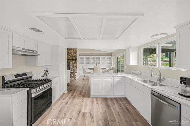 Detail Gallery Image 7 of 34 For 30617 Buckskin, Tehachapi,  CA 93561 - 4 Beds | 3 Baths