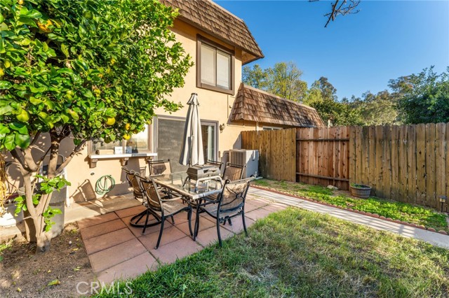 Detail Gallery Image 27 of 28 For 694 Rosewood Ln, San Dimas,  CA 91773 - 3 Beds | 2/1 Baths
