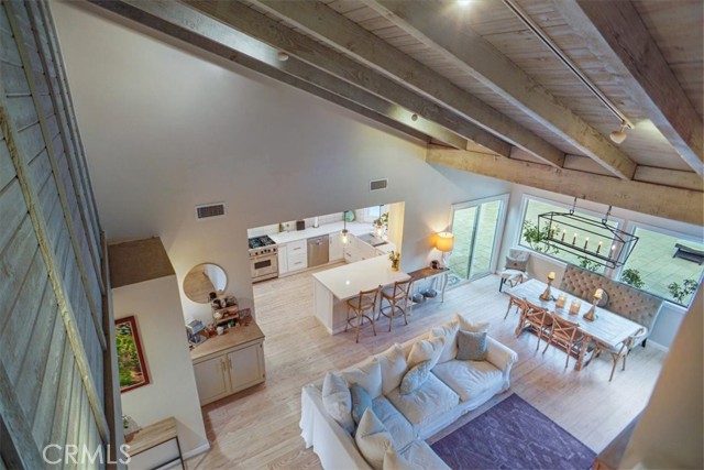 10624 Nevada Avenue, Chatsworth CA: https://media.crmls.org/medias/169a503d-51b9-4bc8-8c9f-ab34e3082550.jpg