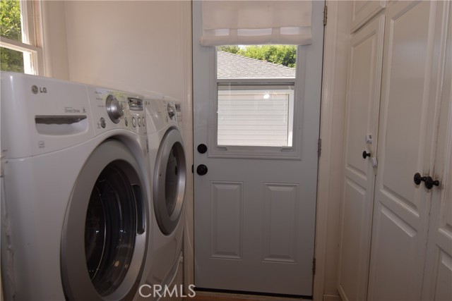 3 Bed Home for Sale in Encino, California