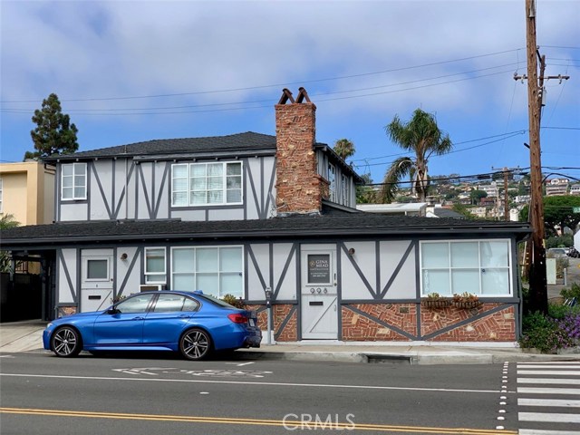 998 Glenneyre St, Laguna Beach, CA 92651