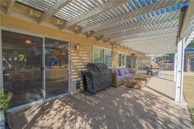 Detail Gallery Image 50 of 61 For 28816 Kenroy Ave, Canyon Country,  CA 91387 - 5 Beds | 3 Baths