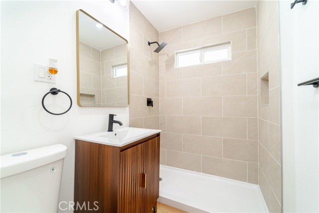 Detail Gallery Image 33 of 48 For 1006 Van Pelt, East Los Angeles,  CA 90063 - 3 Beds | 2 Baths