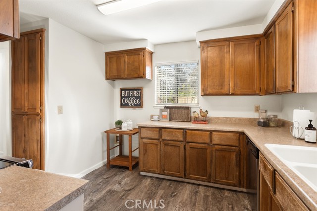 Detail Gallery Image 11 of 27 For 135 Fairgate, Chico,  CA 95926 - 3 Beds | 2 Baths