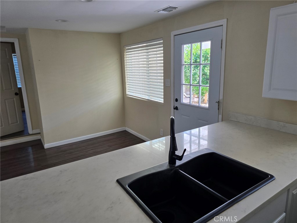 MLS #IV25167889 img 18