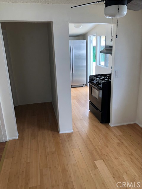 Detail Gallery Image 3 of 9 For 619 Orange Grove, Glendale,  CA 91205 - 2 Beds | 1 Baths
