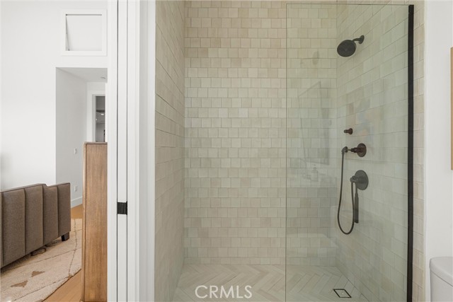 Detail Gallery Image 43 of 51 For 5258 Lemona Ave, Sherman Oaks,  CA 91411 - 4 Beds | 5 Baths