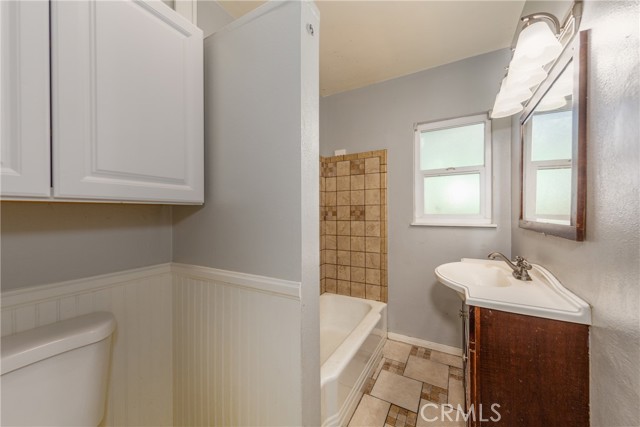 Detail Gallery Image 13 of 16 For 3088 W George St, Banning,  CA 92220 - 3 Beds | 2 Baths