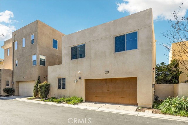 Detail Gallery Image 41 of 49 For 104 Interval, Irvine,  CA 92618 - 3 Beds | 2/1 Baths