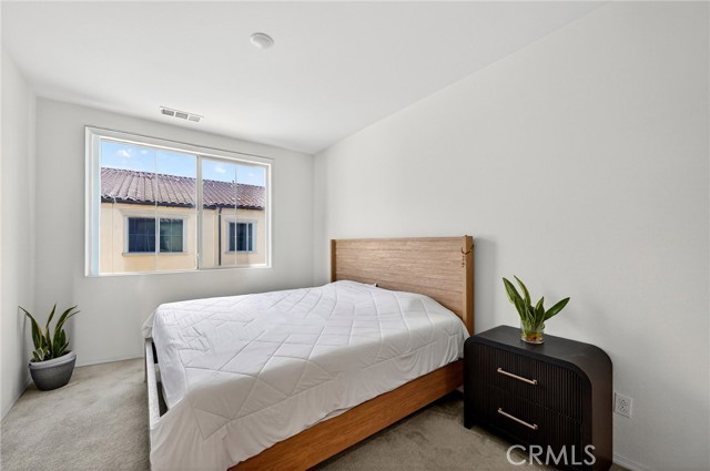 Detail Gallery Image 21 of 48 For 2845 E Berry Loop #33,  Ontario,  CA 91761 - 2 Beds | 2 Baths